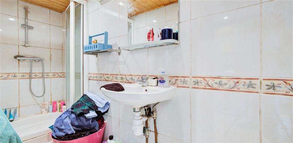 Council tax, Gas+ Water Included Heathfield Park, Willesden Green (Council tax, Gas+ Water Included)